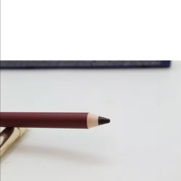 Estée Lauder  Lip Pencil and brush- 19 Currant - Picture 1 of 3